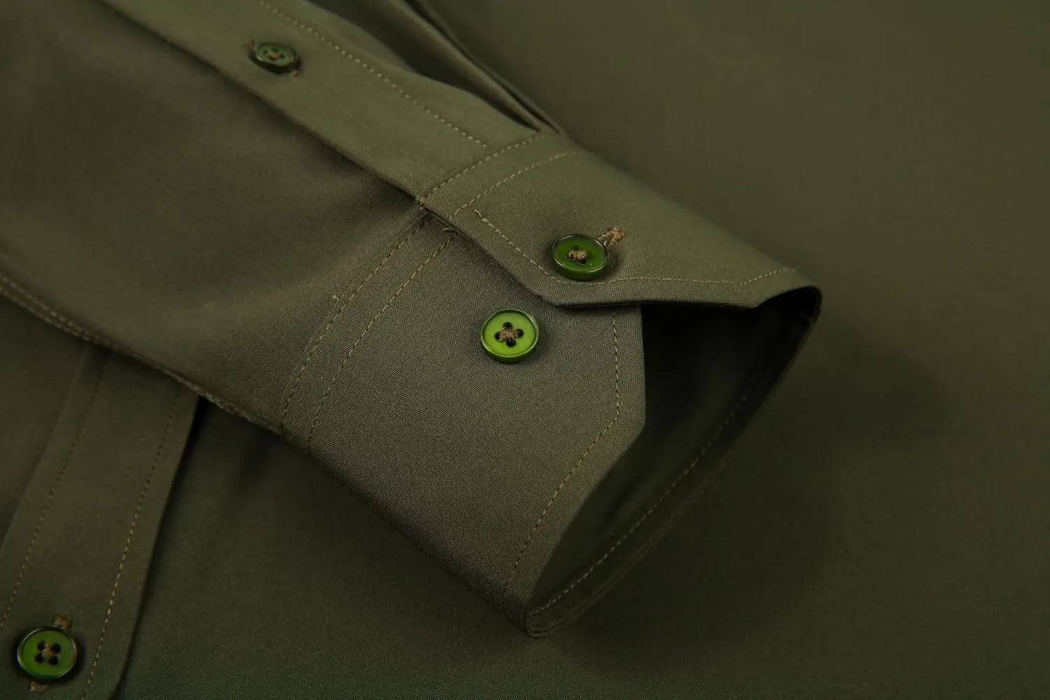 Alex Vando Mens Dress Shirt Wrinkle Free Regular Fit 4-Way Stretch Button Down Shirts