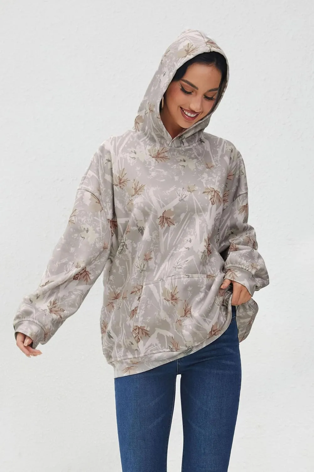Camo Hoodie for Men Women Oversized Fleece Maple Leaf Hooded Sweatshirt Graphic Print Pullover Hoodies with Pocket