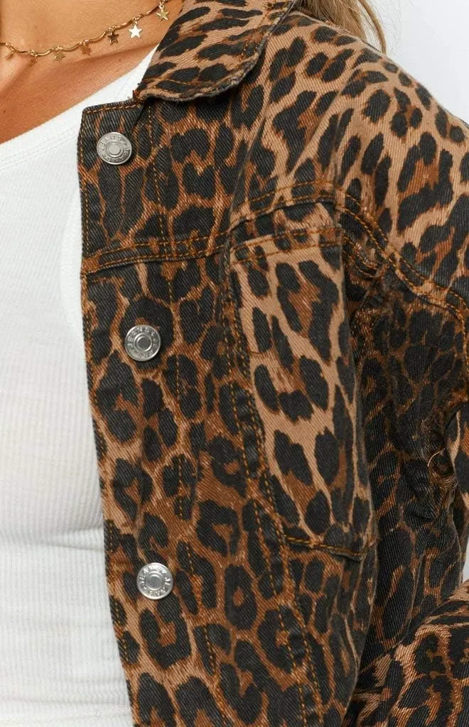 Denim Jacket for Women Leopard Print Retro Shape Button-up Front Bomber Jacket